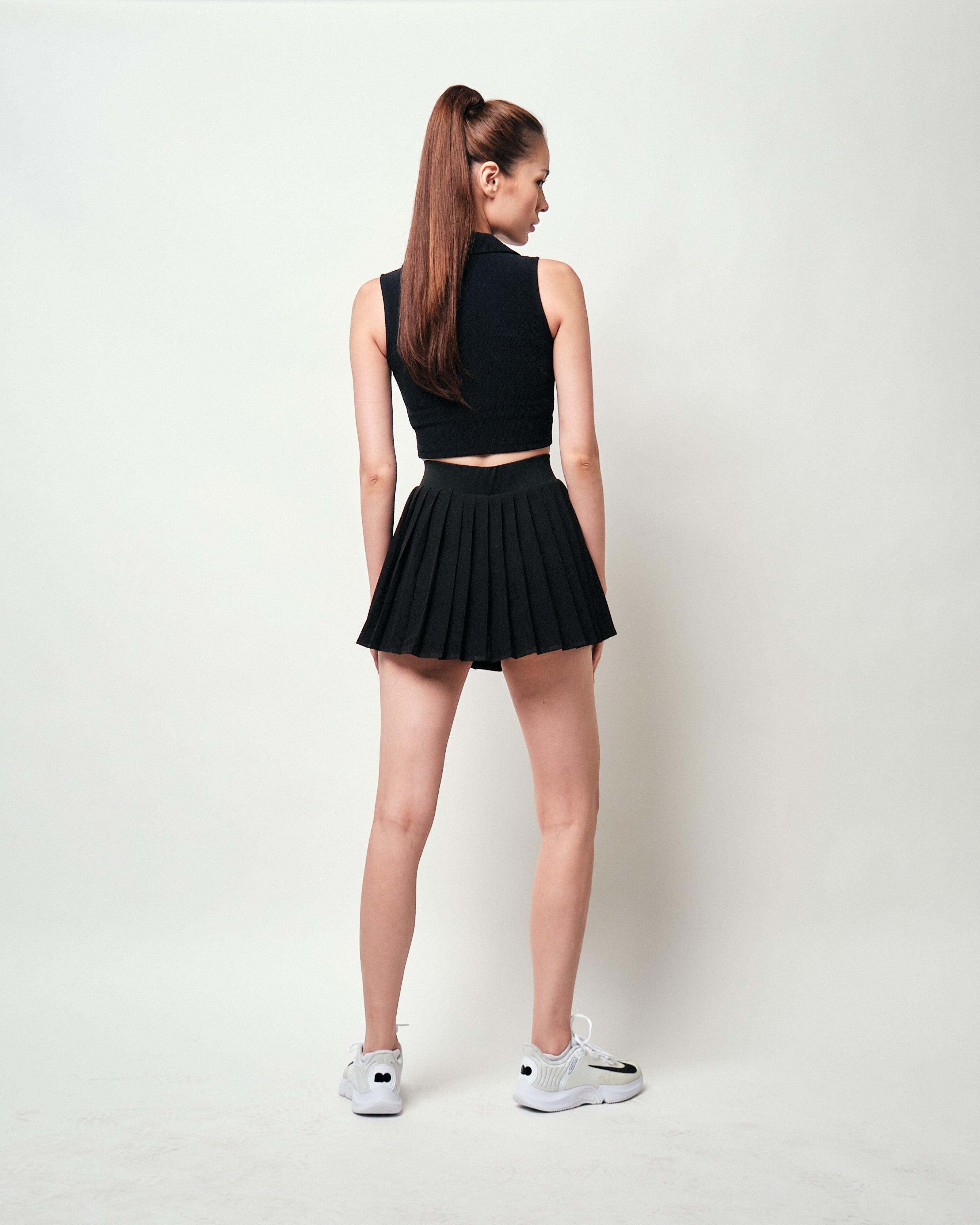 Pleats and Aces Skirt in Black