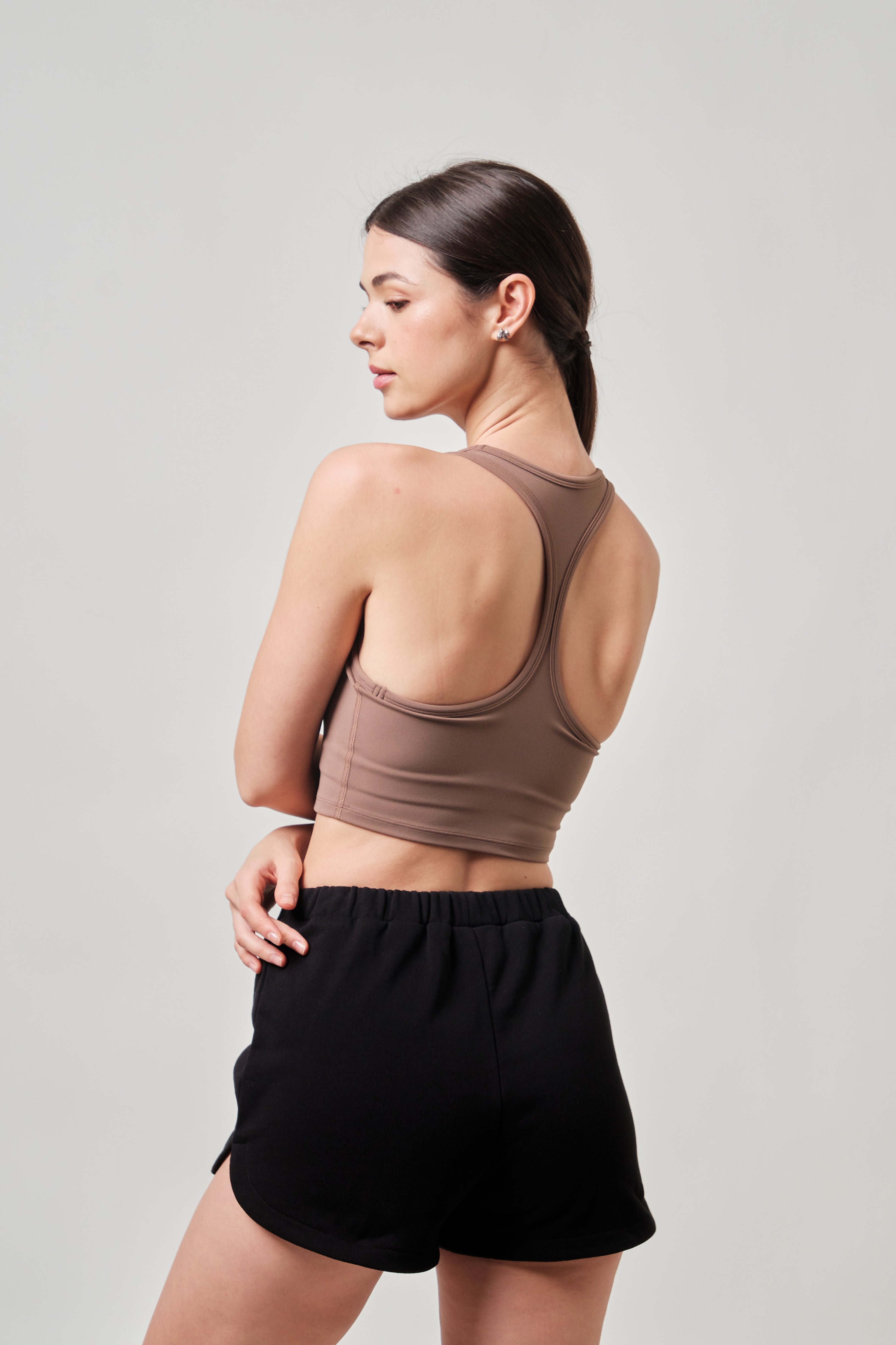 Pique Active Classic Racerback Top in Mocha